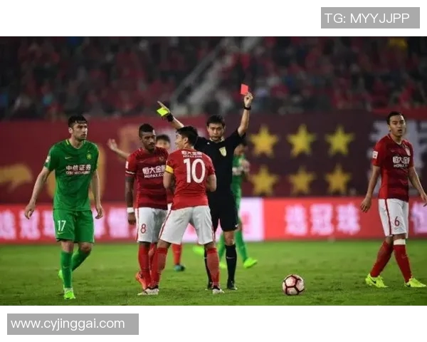 当足球明星也能成为球迷吐槽的源泉这些球员的尴尬瞬间你看过吗