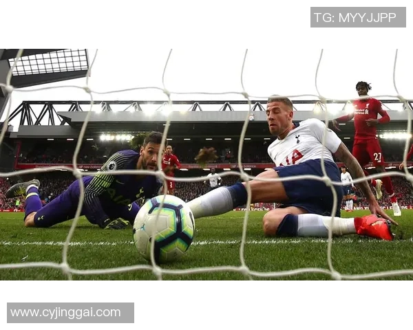 稳如泰山又英俊潇洒 足球场上的完美球星代表